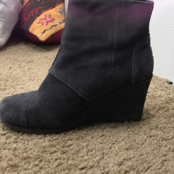 Toms Heels - Picture 2 of 4